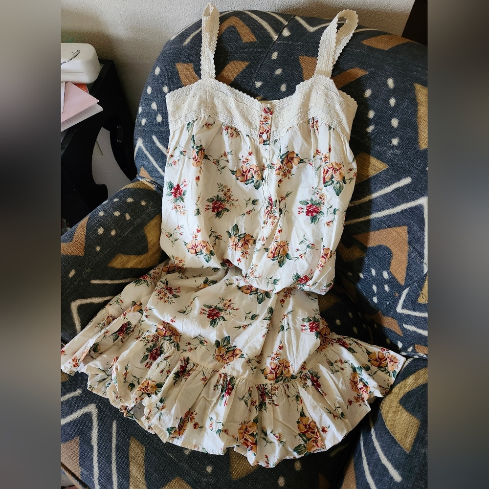 Victoria's Secret Country Cotton Prairie Dress (Flaw) Easy Fix - Picture 2 of 7